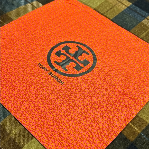 Tory Burch Bright Red Logo Pouch - Picture 4 of 9
